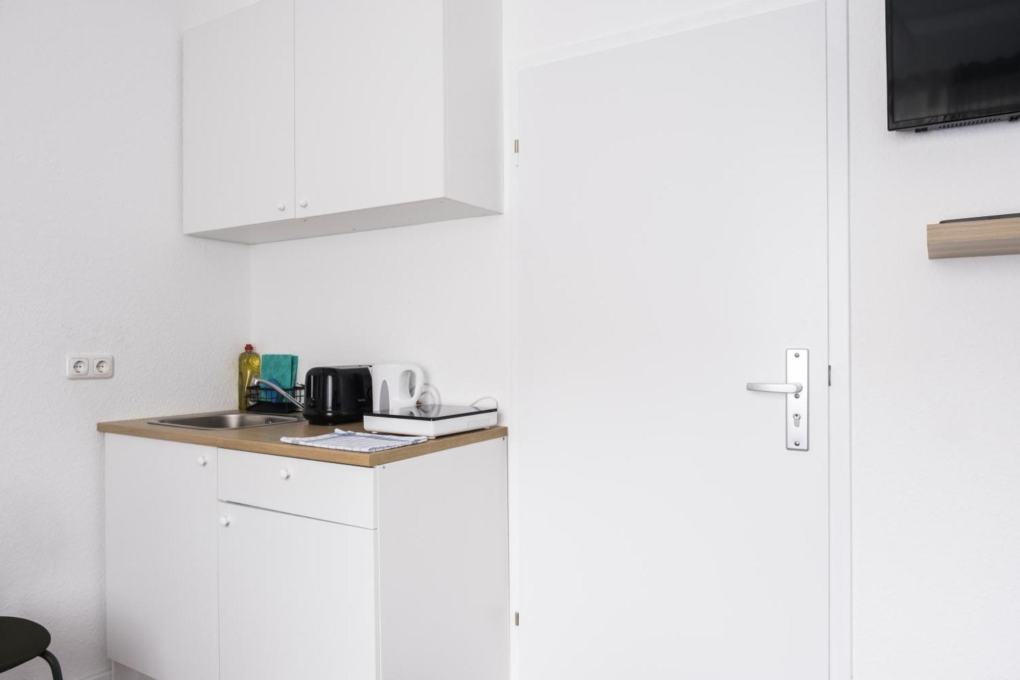 Hostel Maru Living C9 Köln Ngoại thất bức ảnh